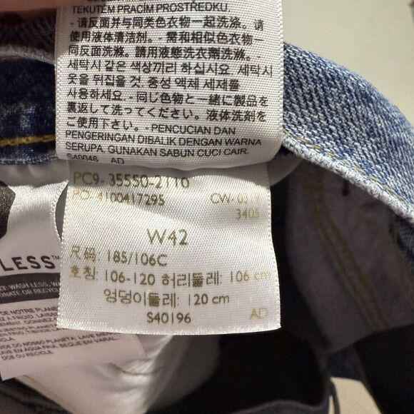 Size 42 Levi’s 550 Jean Shorts 10” Inseam Mens Denim Shorts Dad Shorts - Picture 3 of 6